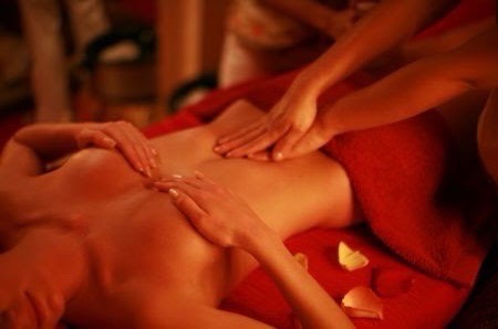 How to Give a Nude Massage? 5